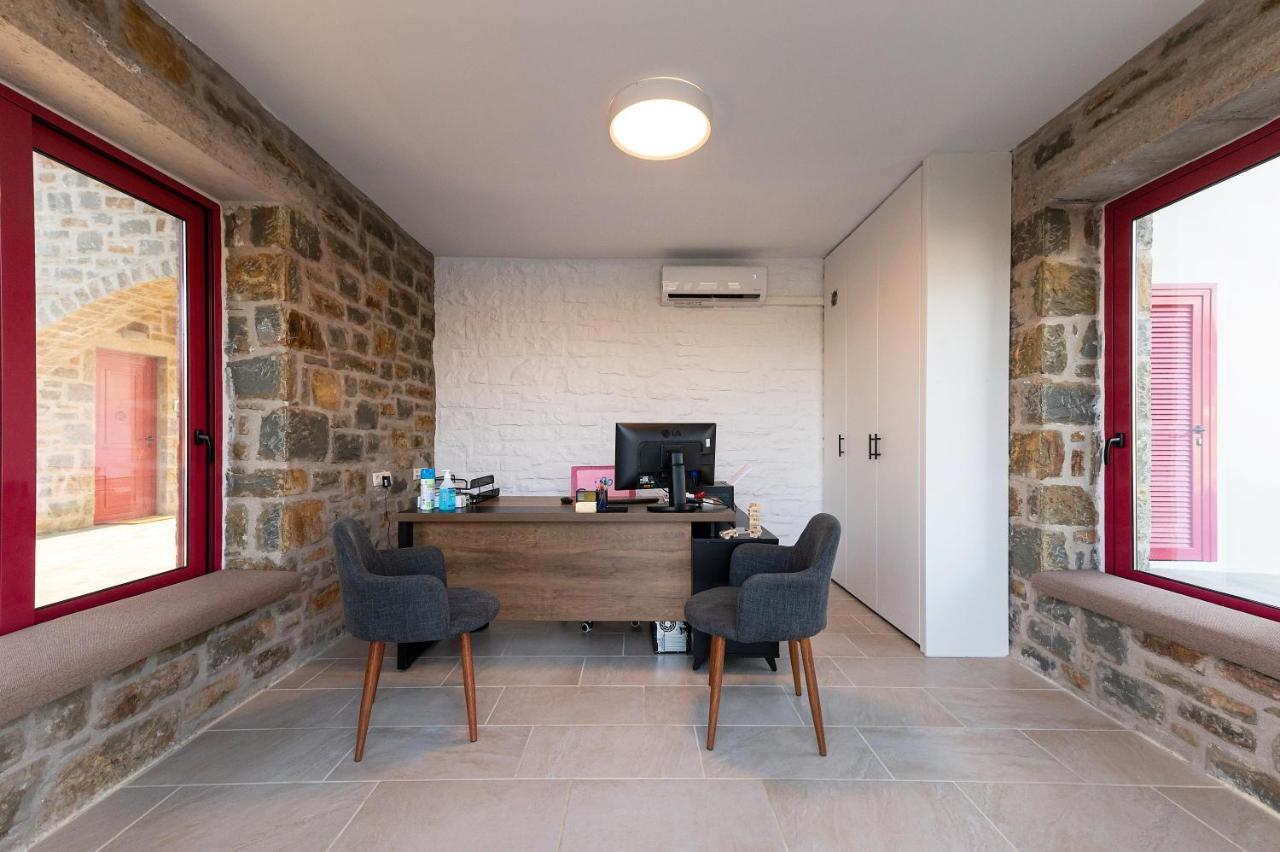 Abeloessa Methonian Hospitality Aparthotel Kültér fotó
